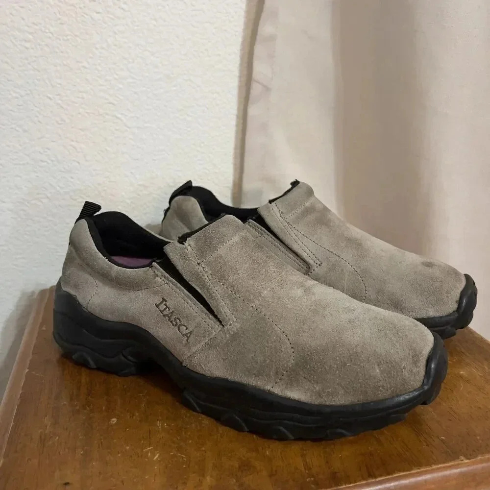 ITASCA Searay Suede‎ Slip On Comfort Walking Mens Shoes Sz 9 Tan Cushion Stretch